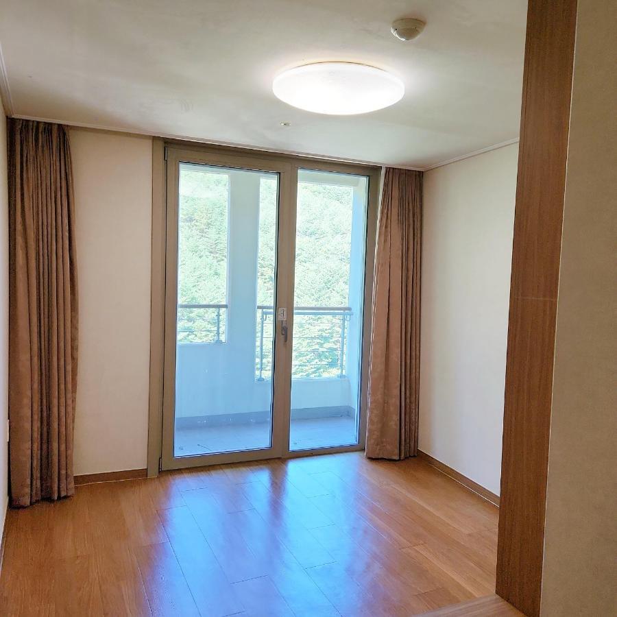 Jeongseon Mayhills Resort מראה חיצוני תמונה