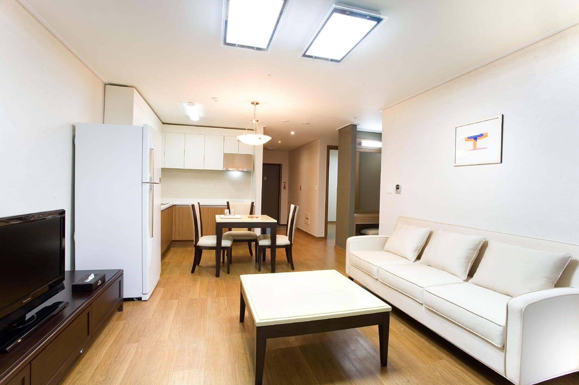 Jeongseon Mayhills Resort מראה חיצוני תמונה