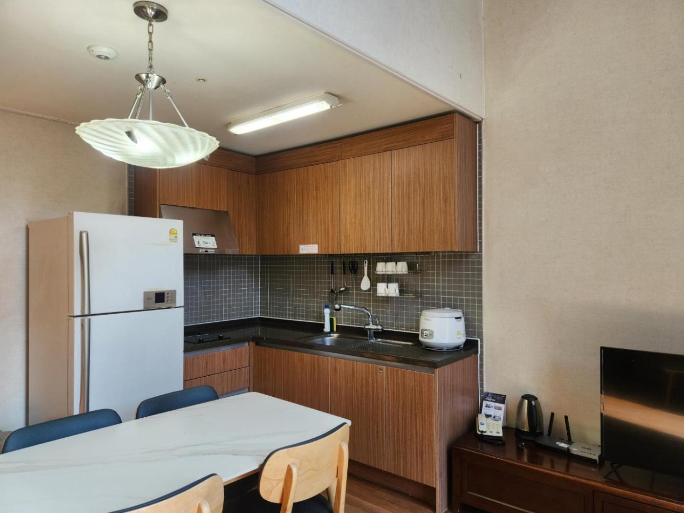 Jeongseon Mayhills Resort מראה חיצוני תמונה
