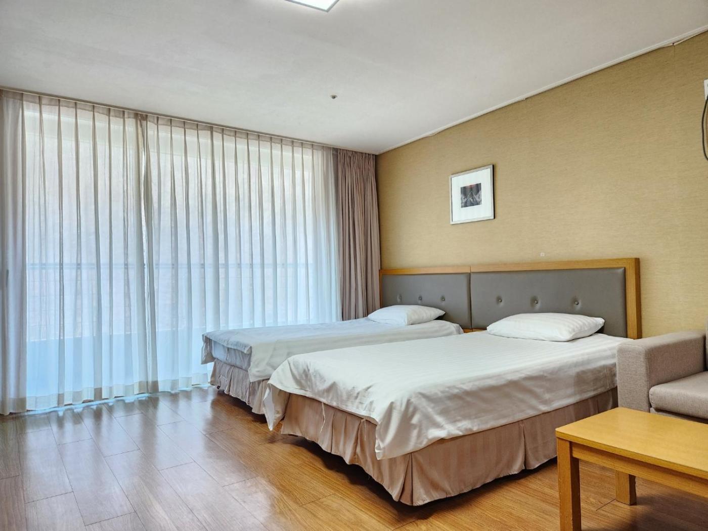 Jeongseon Mayhills Resort מראה חיצוני תמונה