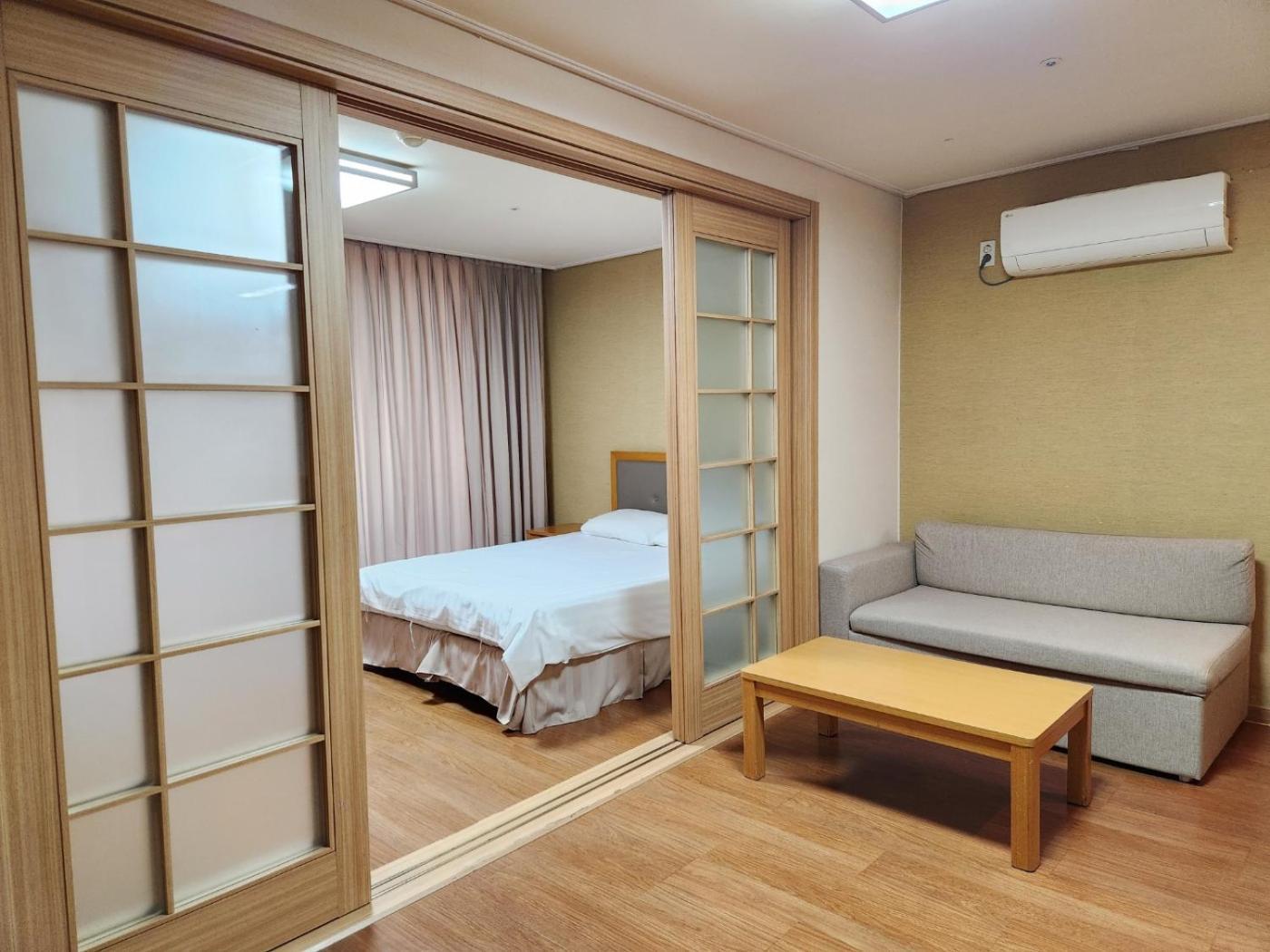 Jeongseon Mayhills Resort מראה חיצוני תמונה